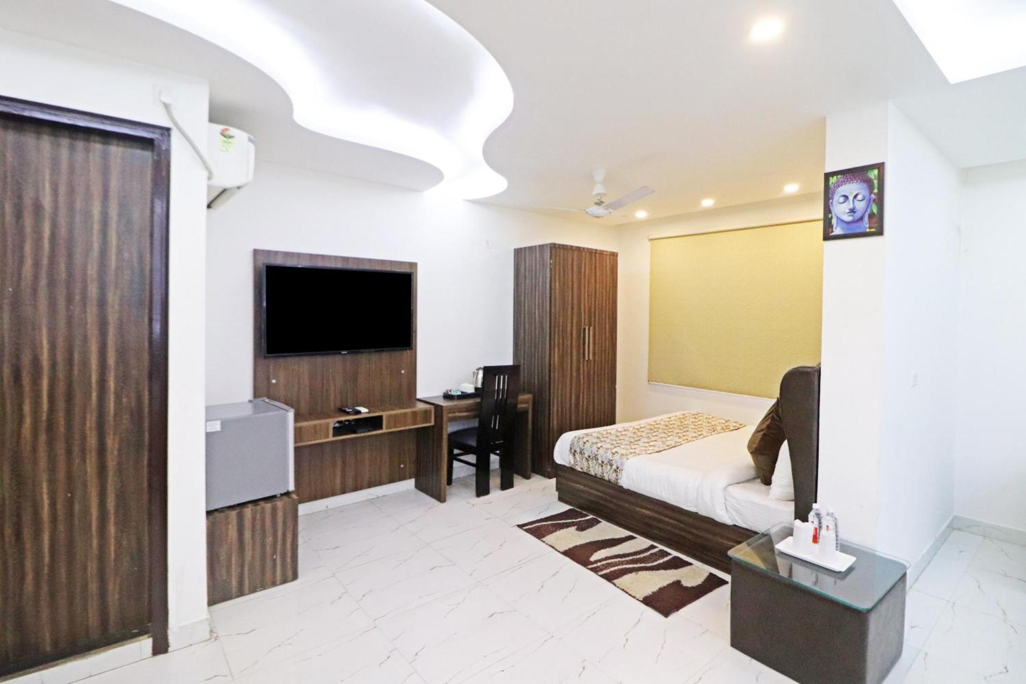 Hotel Mayda Prime Near Delhi Airport Neu-Delhi Exterior foto