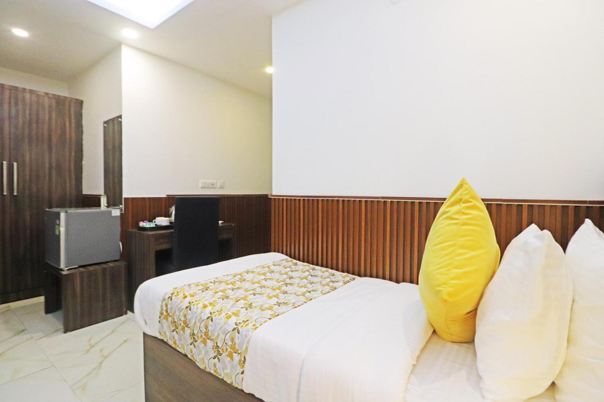 Hotel Mayda Prime Near Delhi Airport Neu-Delhi Exterior foto