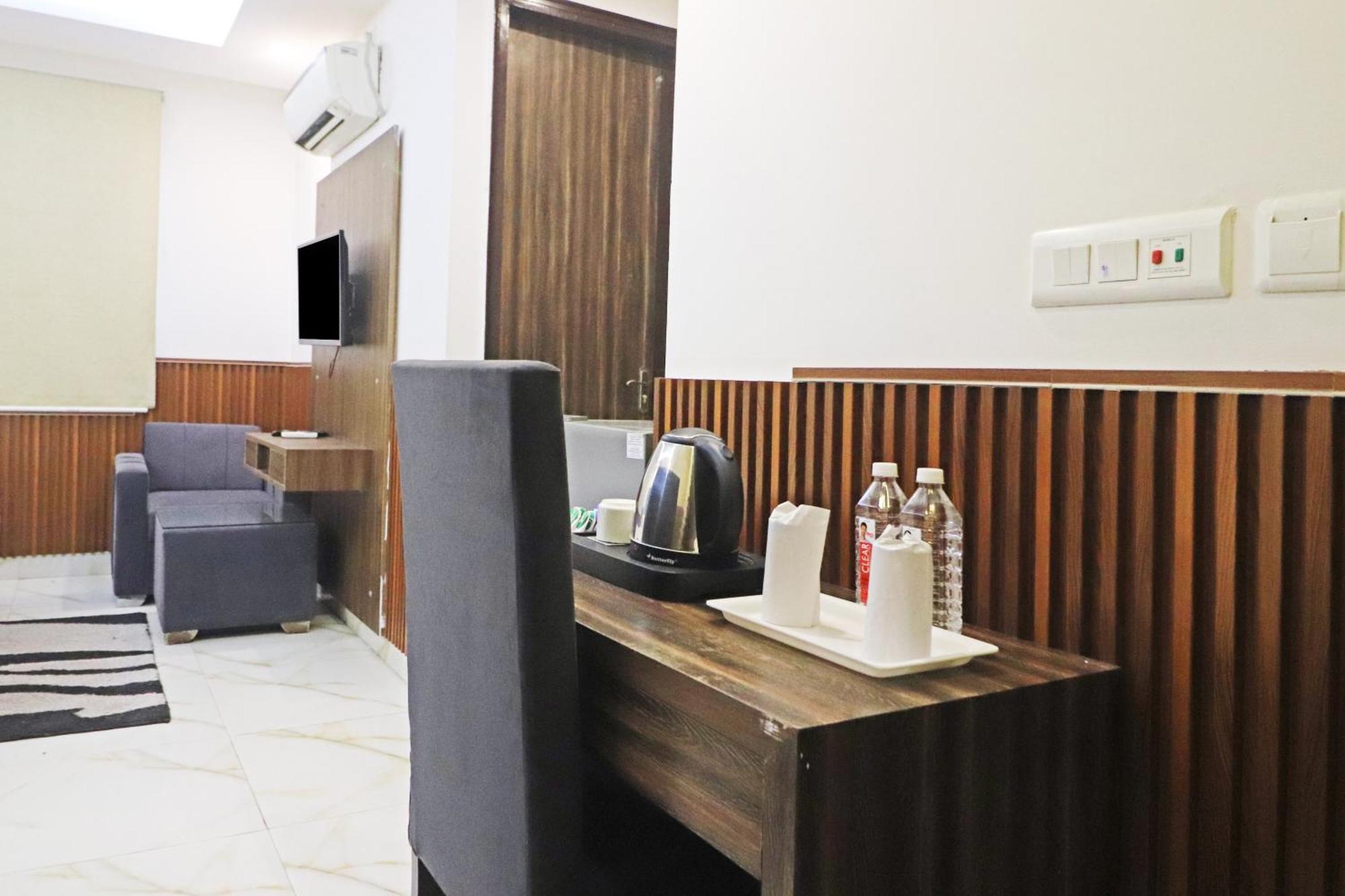 Hotel Mayda Prime Near Delhi Airport Neu-Delhi Exterior foto